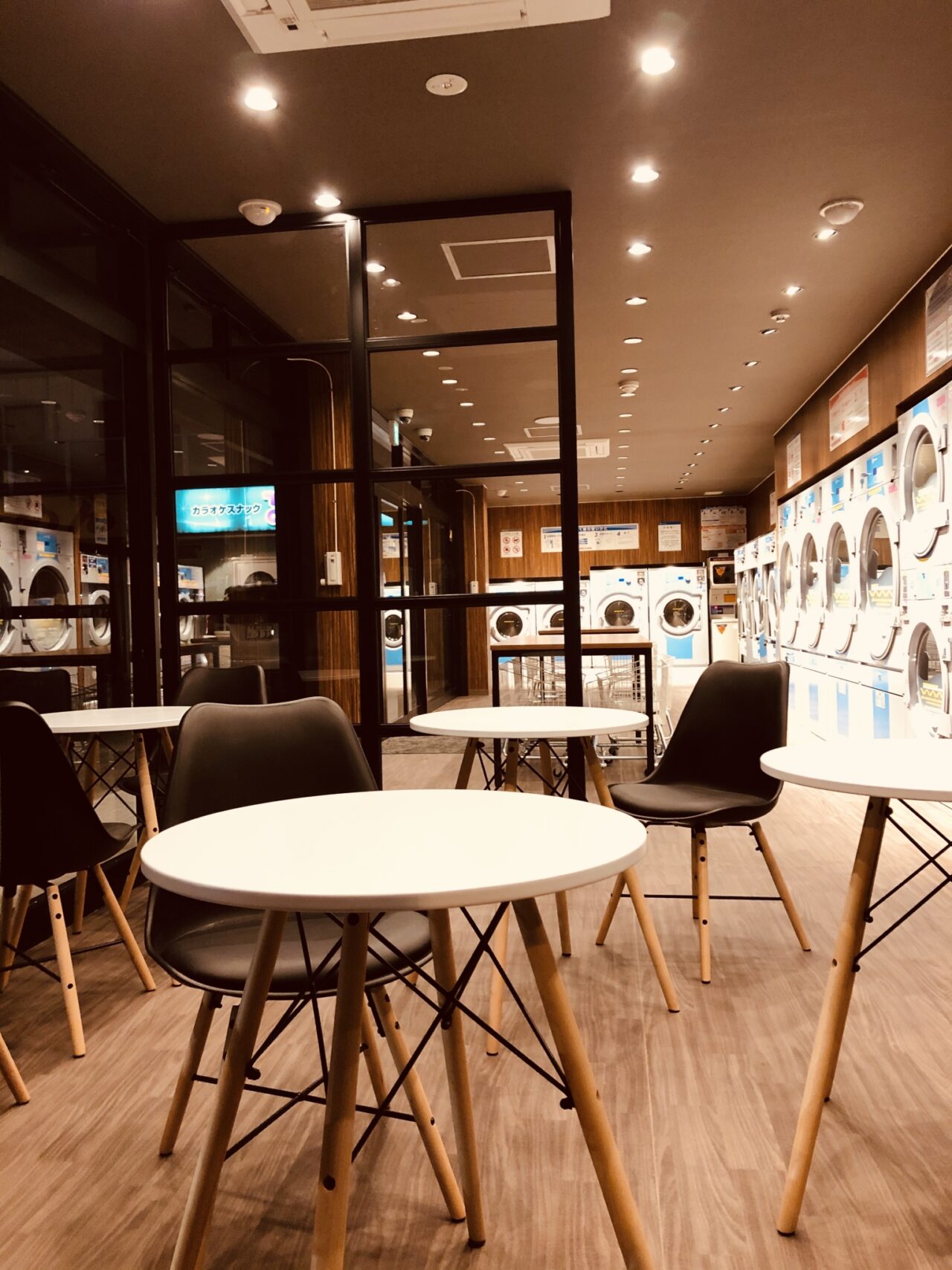 Eco Wash Cafe 様