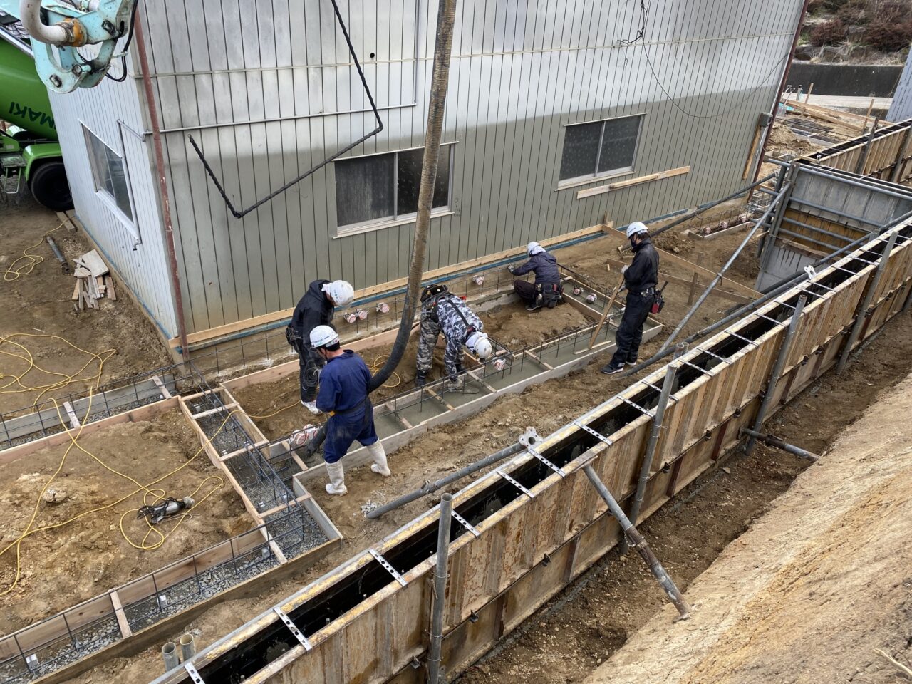 基礎工事
